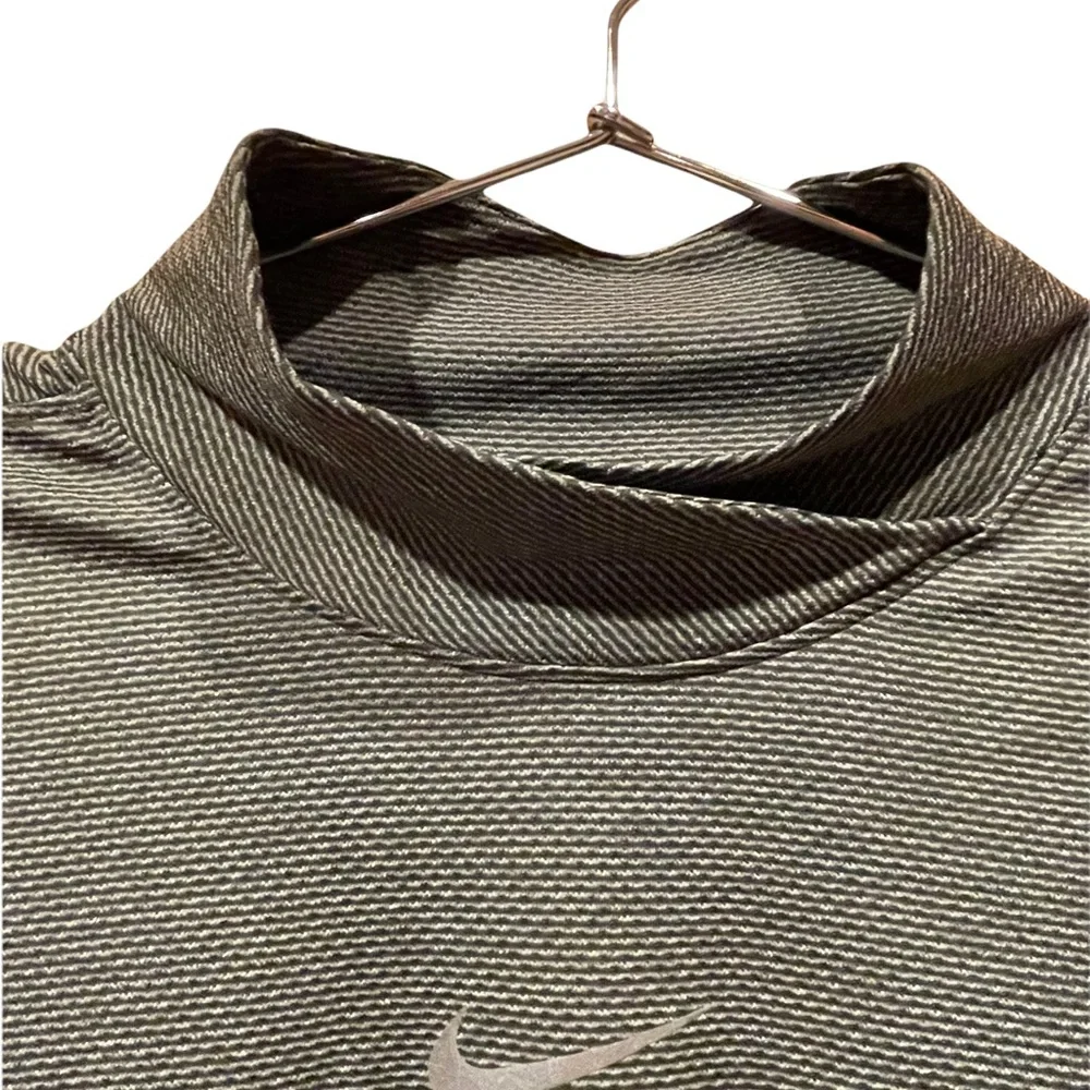 NWT Nike Womens Running Aeroreact Long Sleeve‎ Top